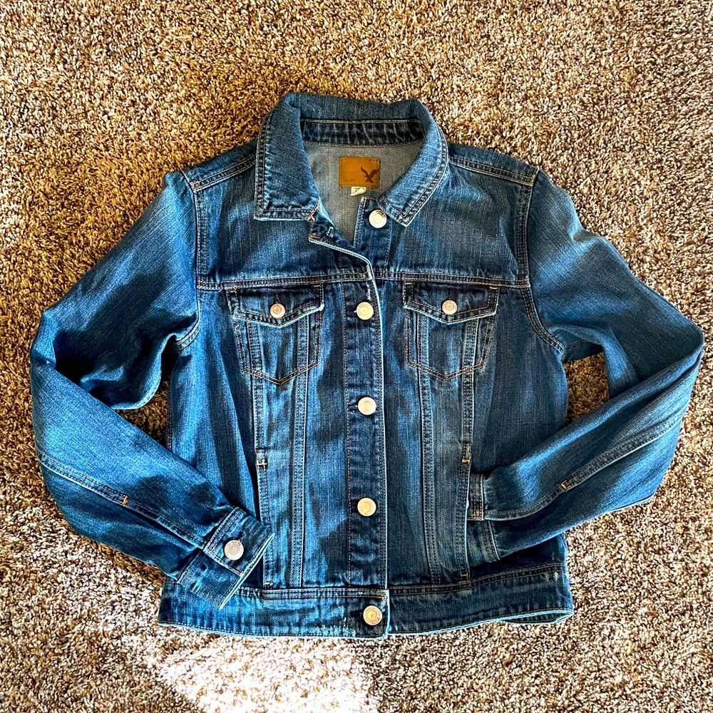 American Eagle Outfitters Jean Jacket, EUC, Medium